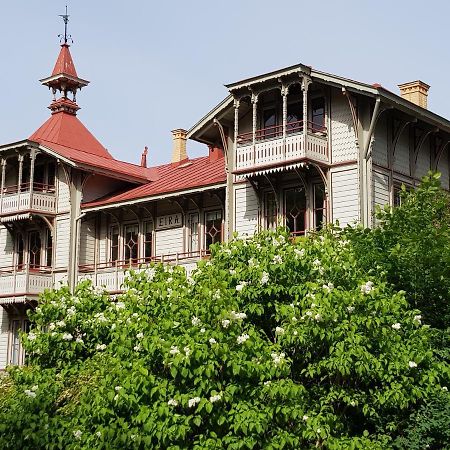 היו Villa Eira Vandrarhem מראה חיצוני תמונה